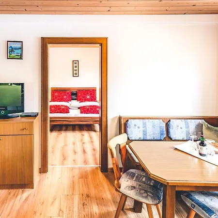 Haus Sonnenhof 아파트