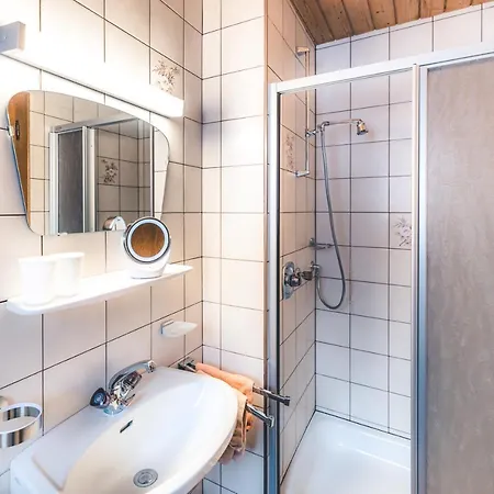 Haus Sonnenhof شقة باخ